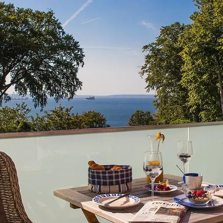 Ostseeblick * Sassnitz